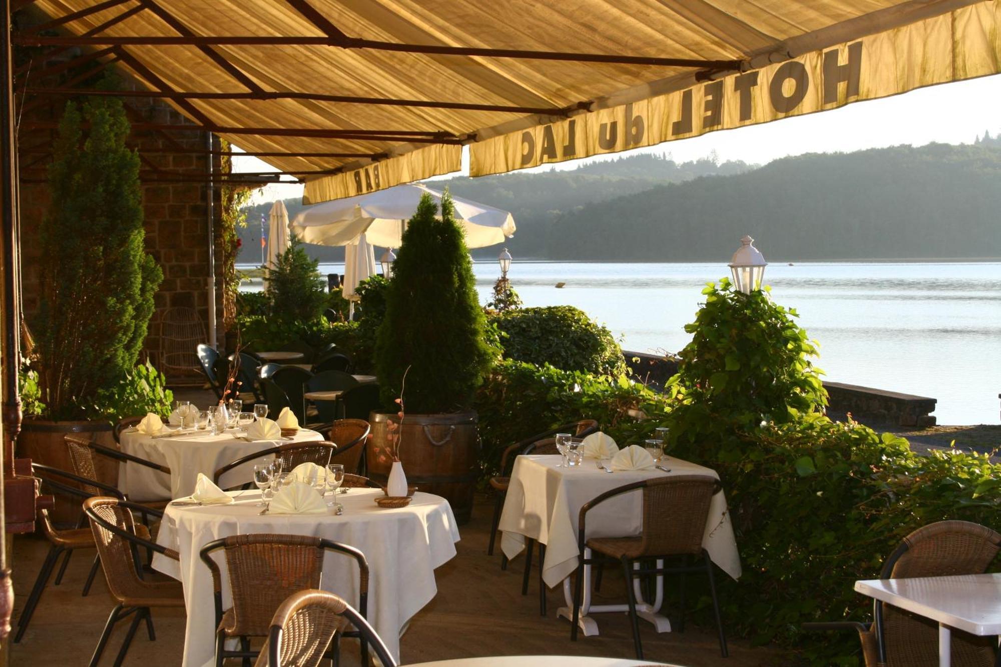 Logis Hotel Du Lac Нёвик Экстерьер фото